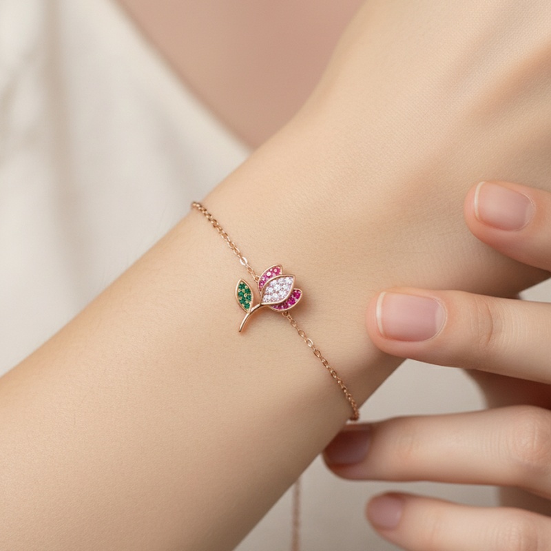 Tricolor Tulip Diamond Bracelet