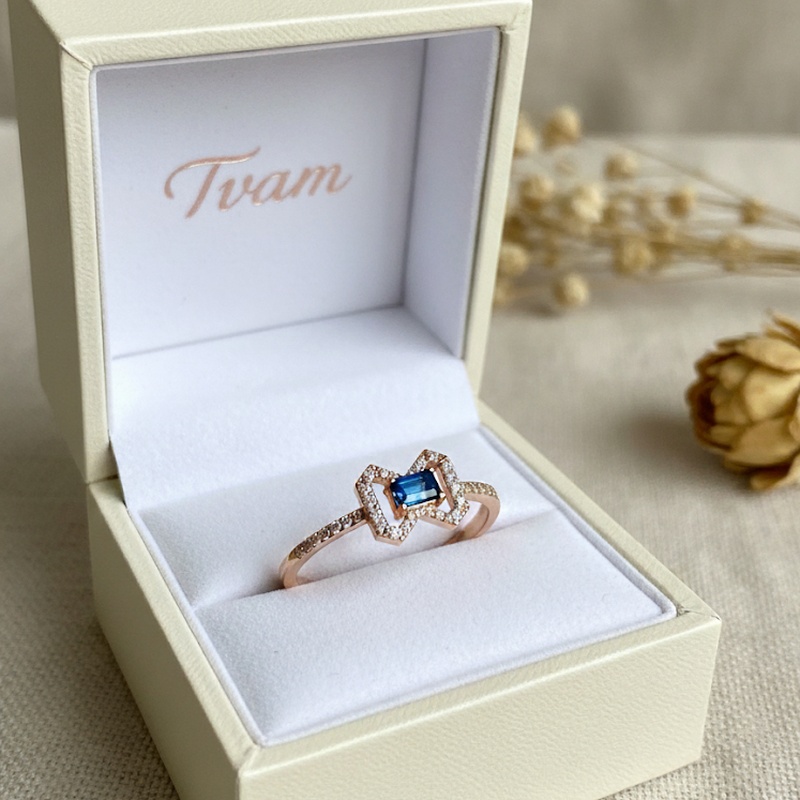 Blue Sapphire Vintage Halo Ring