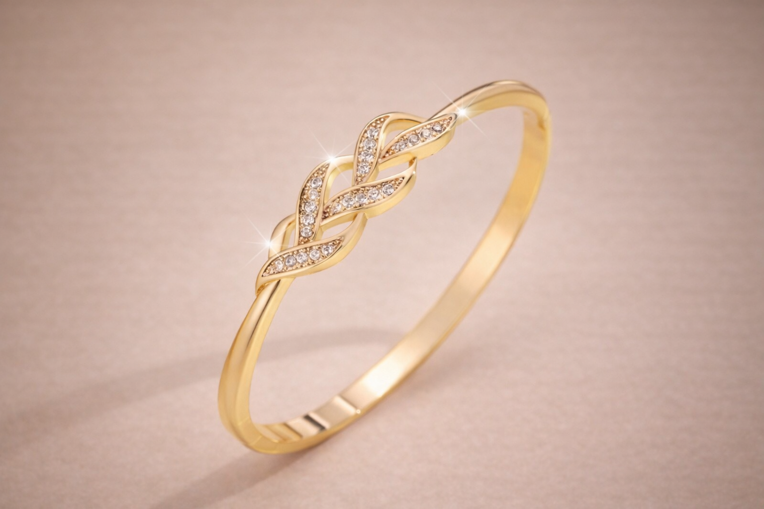 Celtic Braid Pav? Diamond Bangle